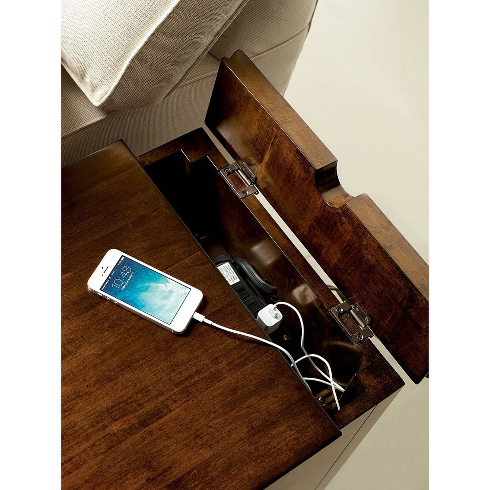 Kincaid 18" Elise Solid Wood Chair Side Table