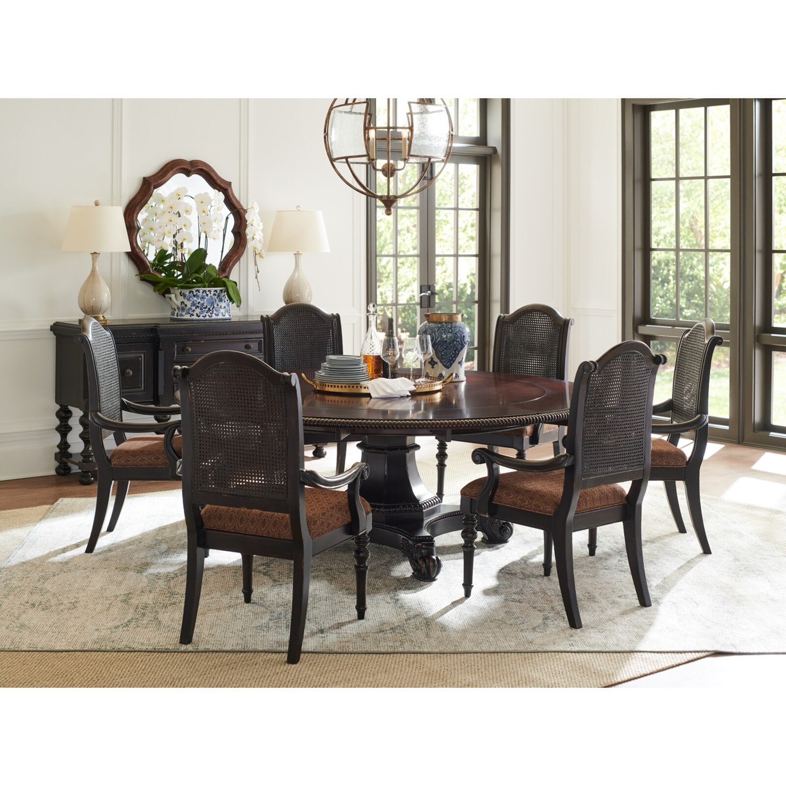 Lexington Bonaire Round Dining Table